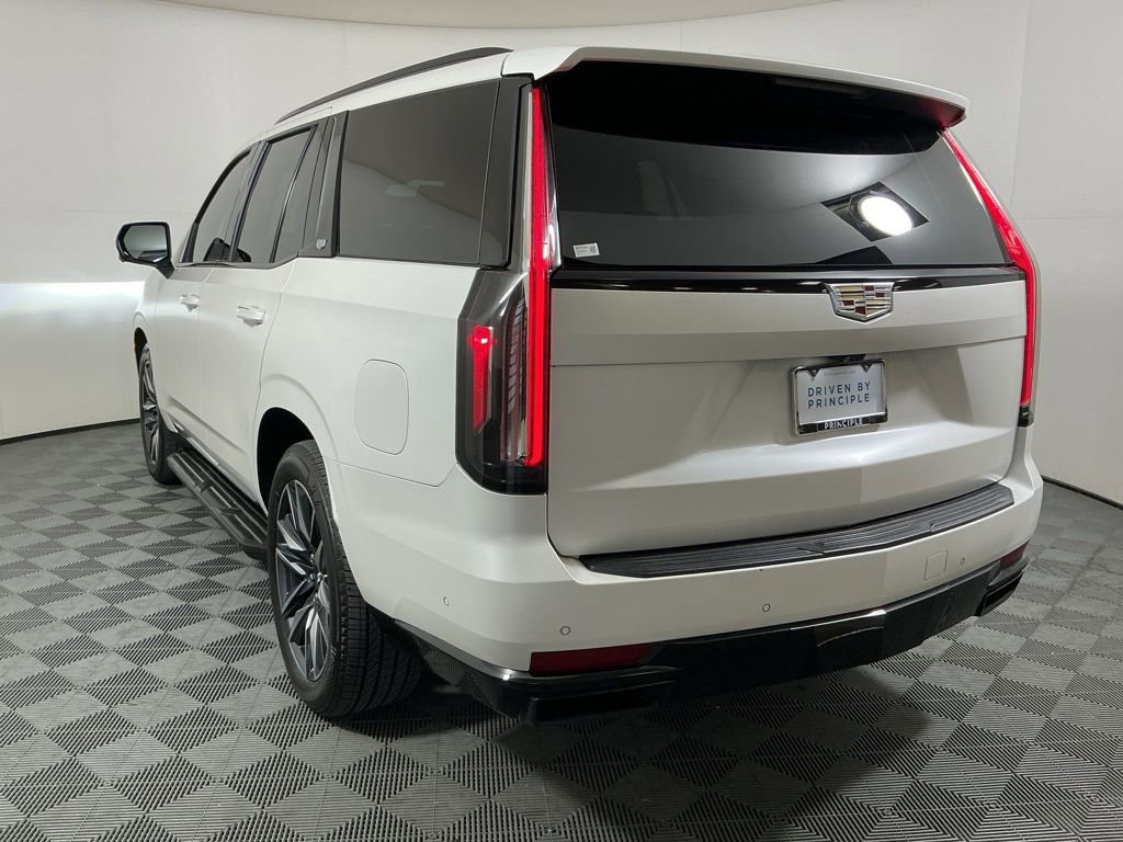 Used 2021 Cadillac Escalade Sport w/ Driver Assist Tech Package image 7