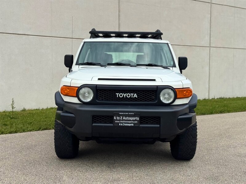 Used 2011 Toyota FJ Cruiser 4WD image 6