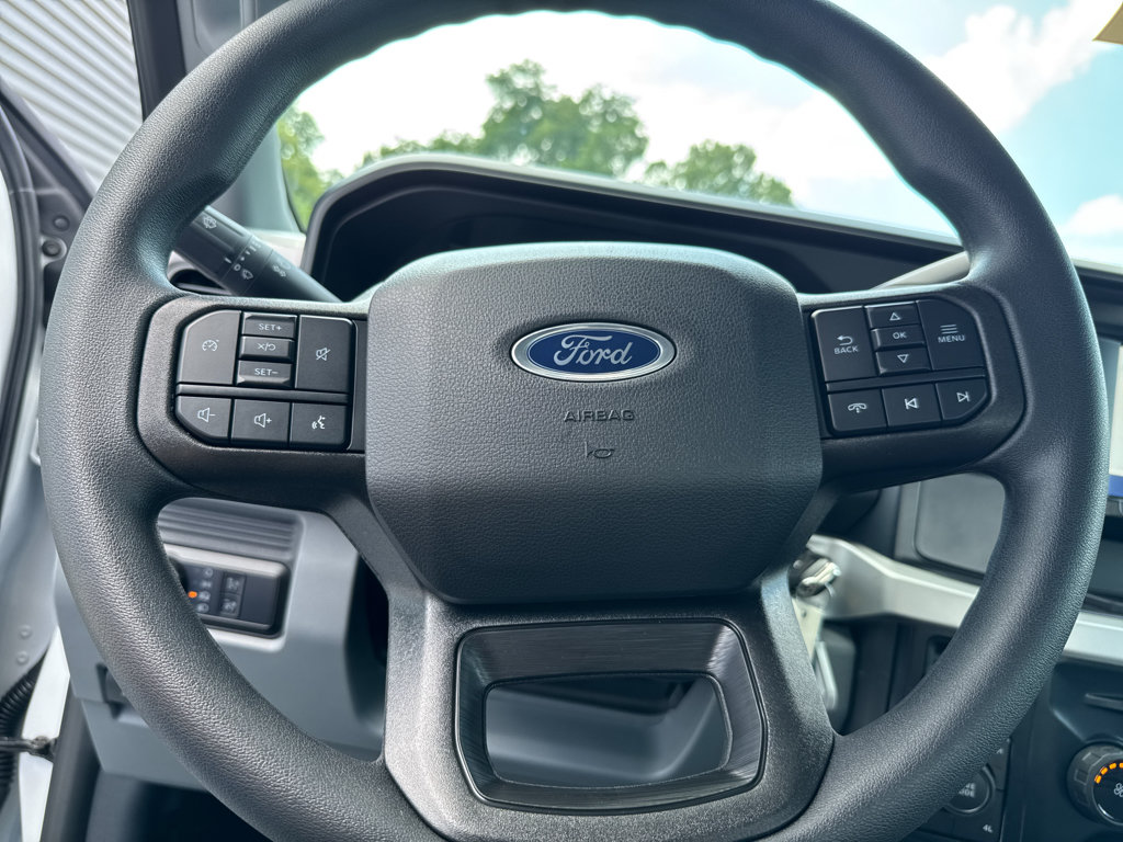 New 2026 Ford F250 XL w/ STX Appearance Package AWD/4WD image 23