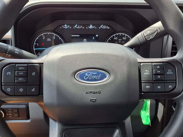 New 2025 Ford F250 XL w/ 360-Degree Camera Package RWD image 19