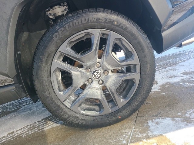 Used 2024 Toyota RAV4 Adventure image 11