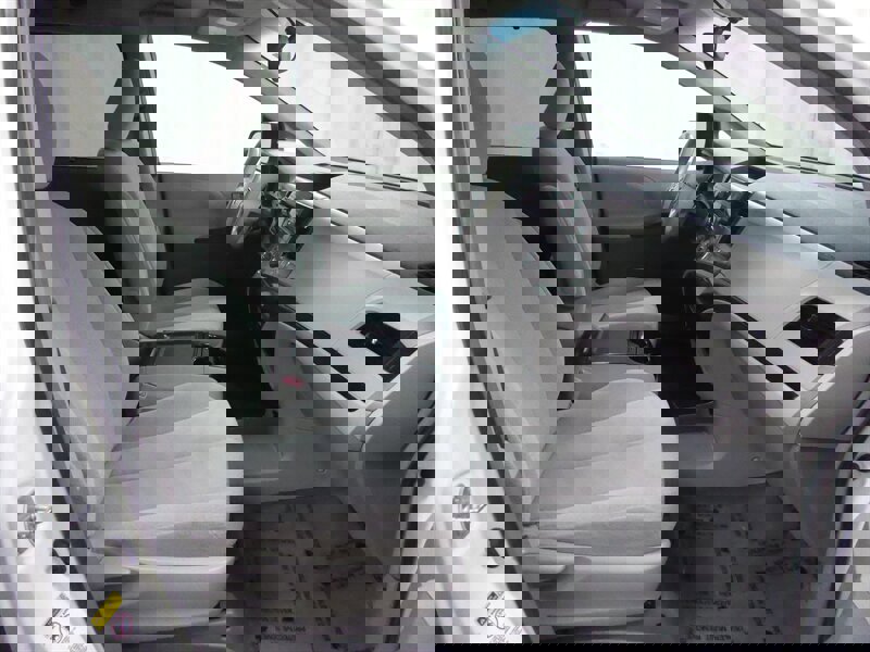 Used 2014 Toyota Sienna LE image 23