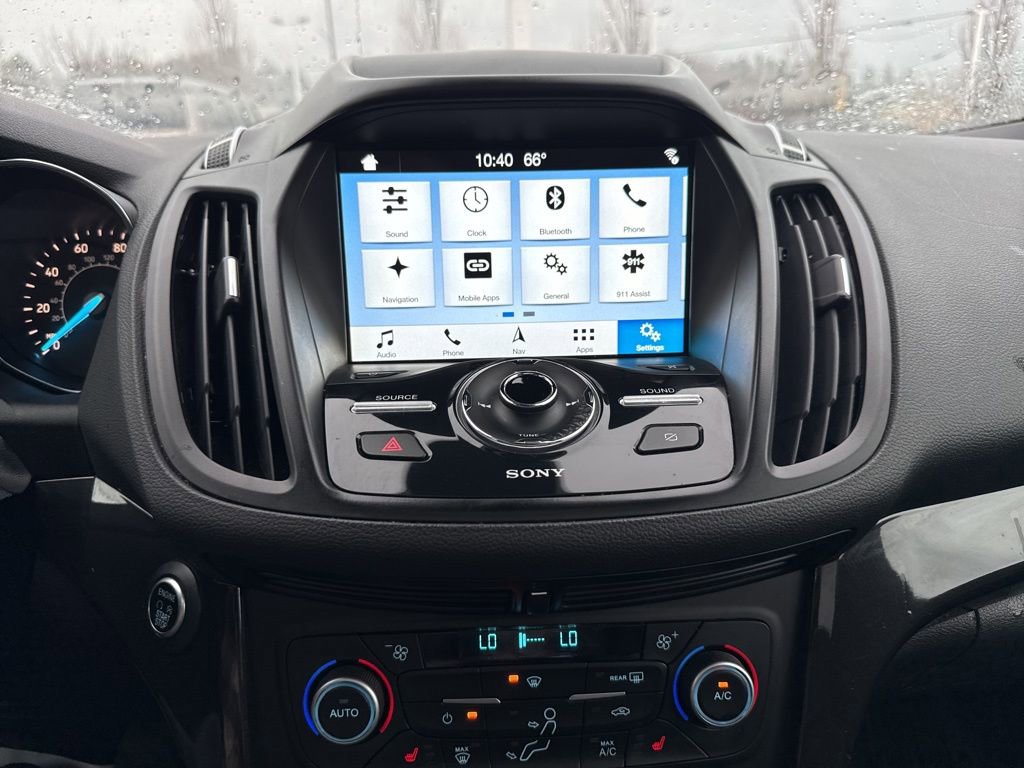 Used 2019 Ford Escape Titanium AWD/4WD image 11