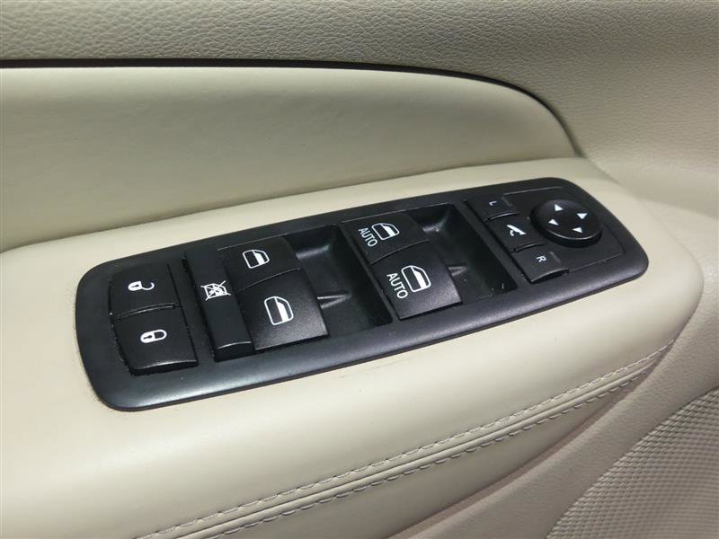 Used 2020 Jeep Grand Cherokee Overland image 20