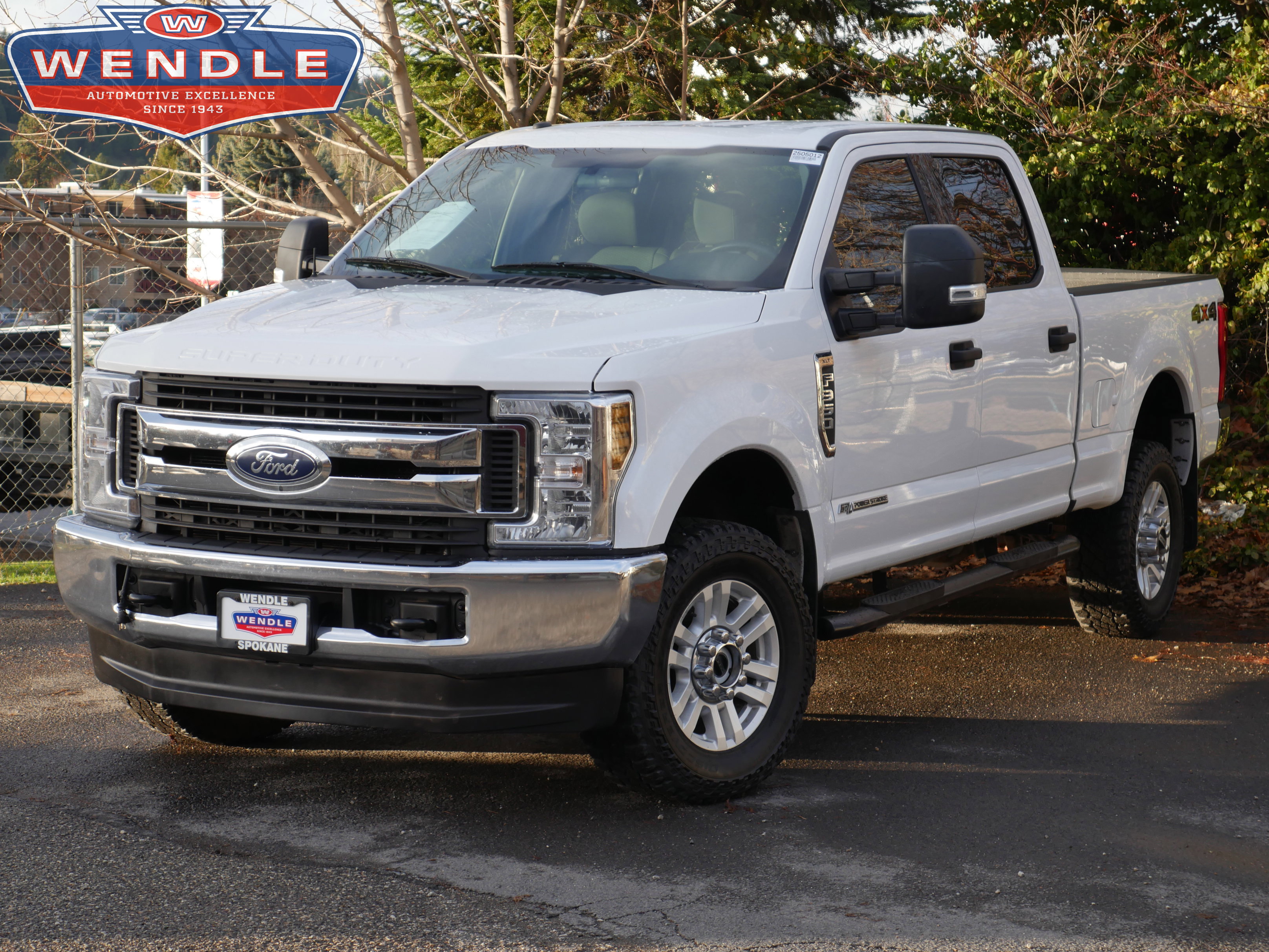 Used 2018 Ford F350 XLT image 1