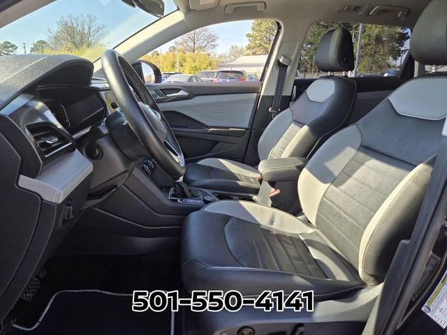Used 2024 Volkswagen Taos SEL image 11