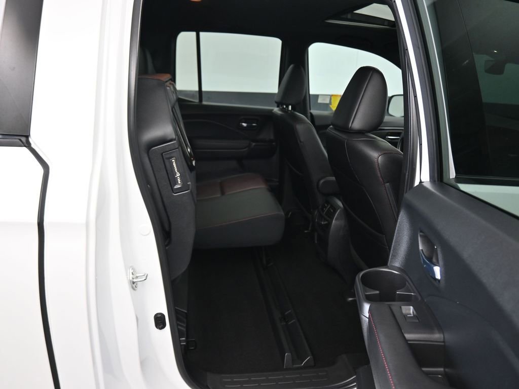 Used 2022 Honda Ridgeline Black Edition image 41