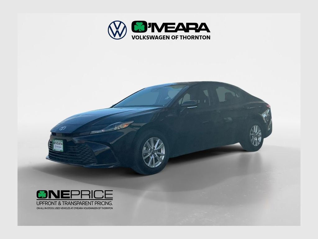 Used 2025 Toyota Camry LE FWD image 1