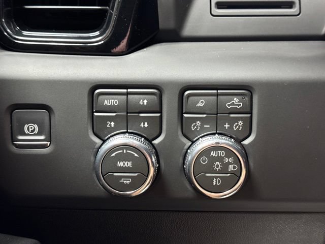 Used 2026 GMC Sierra 2500 AT4 AWD/4WD image 11
