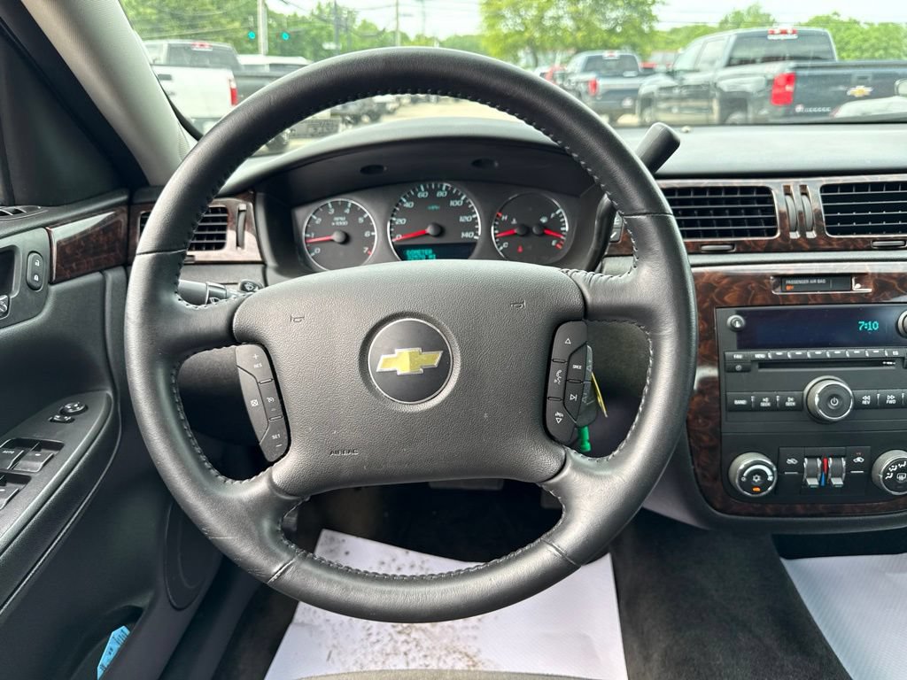 Used 2012 Chevrolet Impala LT FWD image 27
