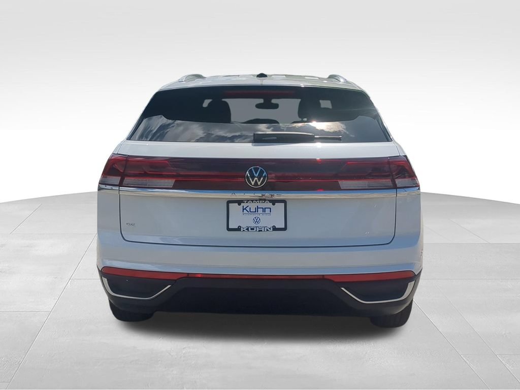 New 2026 Volkswagen Atlas Cross Sport SE FWD image 4