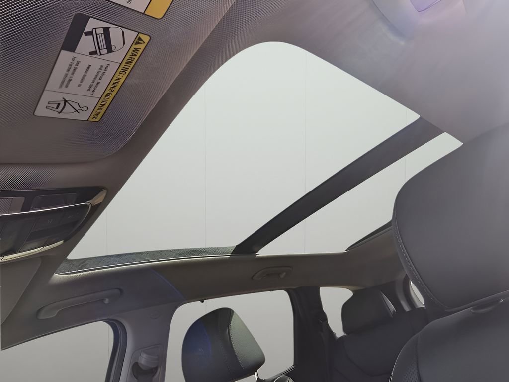 Used 2023 Hyundai Santa Fe SEL Premium image 24