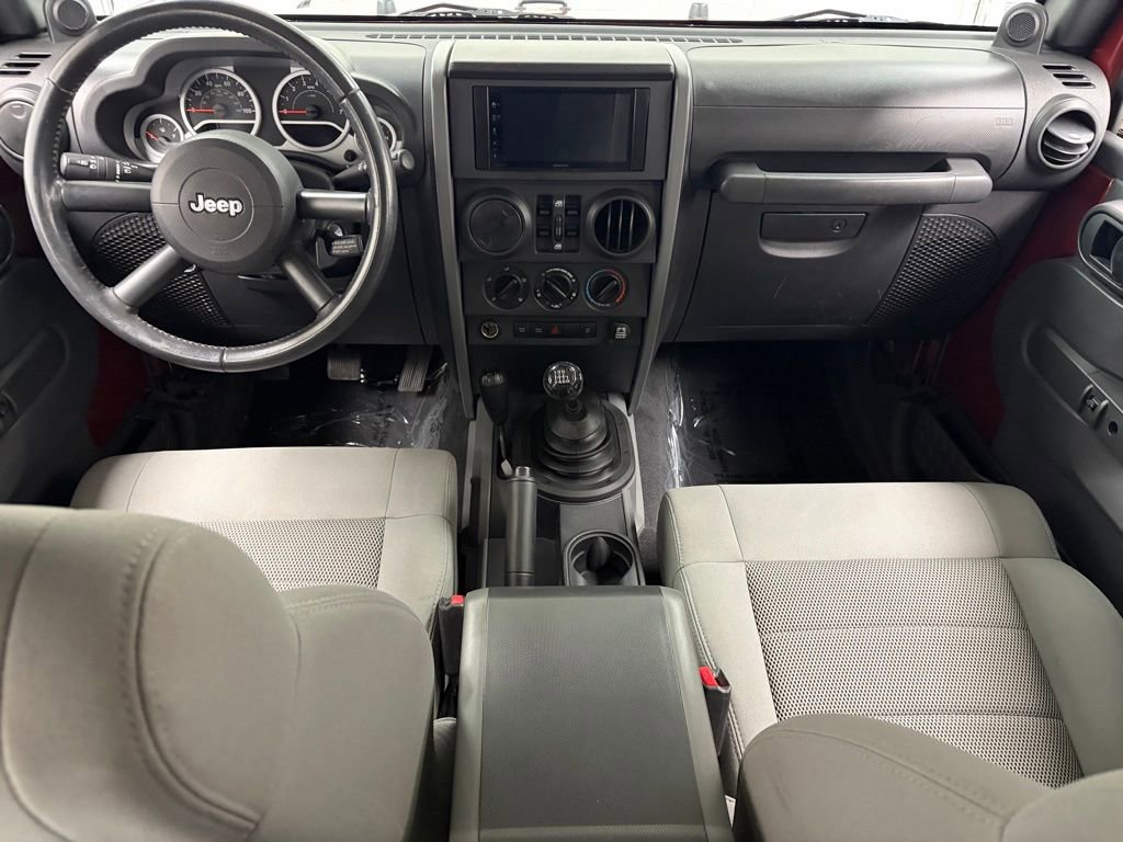 Used 2008 Jeep Wrangler Unlimited Rubicon w/ PWR Convenience Group AWD/4WD image 16
