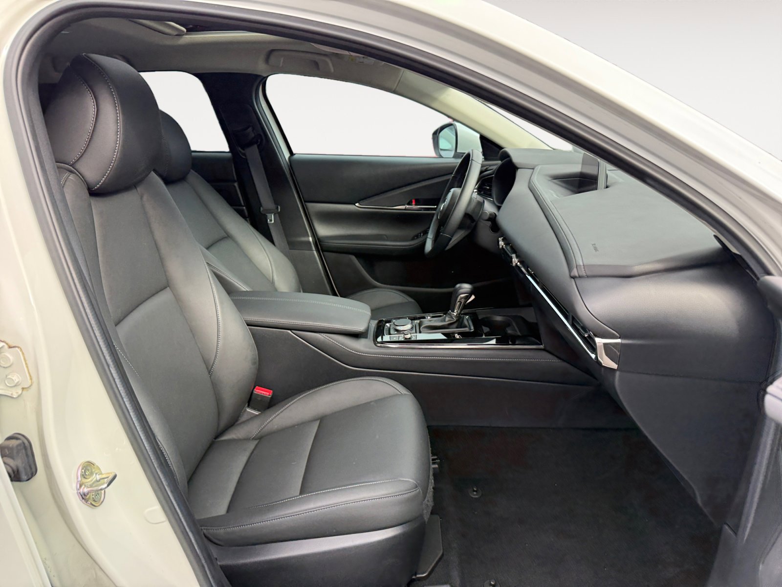 Certified 2021 MAZDA CX-30 AWD 2.5 S w/ Preferred Package image 19