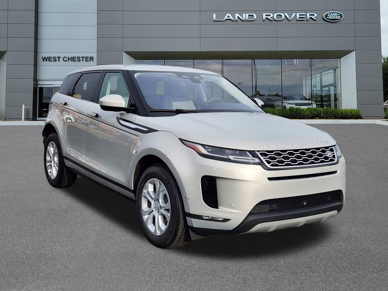 Used 2021 Land Rover Range Rover Evoque S image 2
