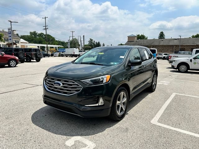 Certified 2022 Ford Edge SEL w/ Convenience Package AWD/4WD image 5