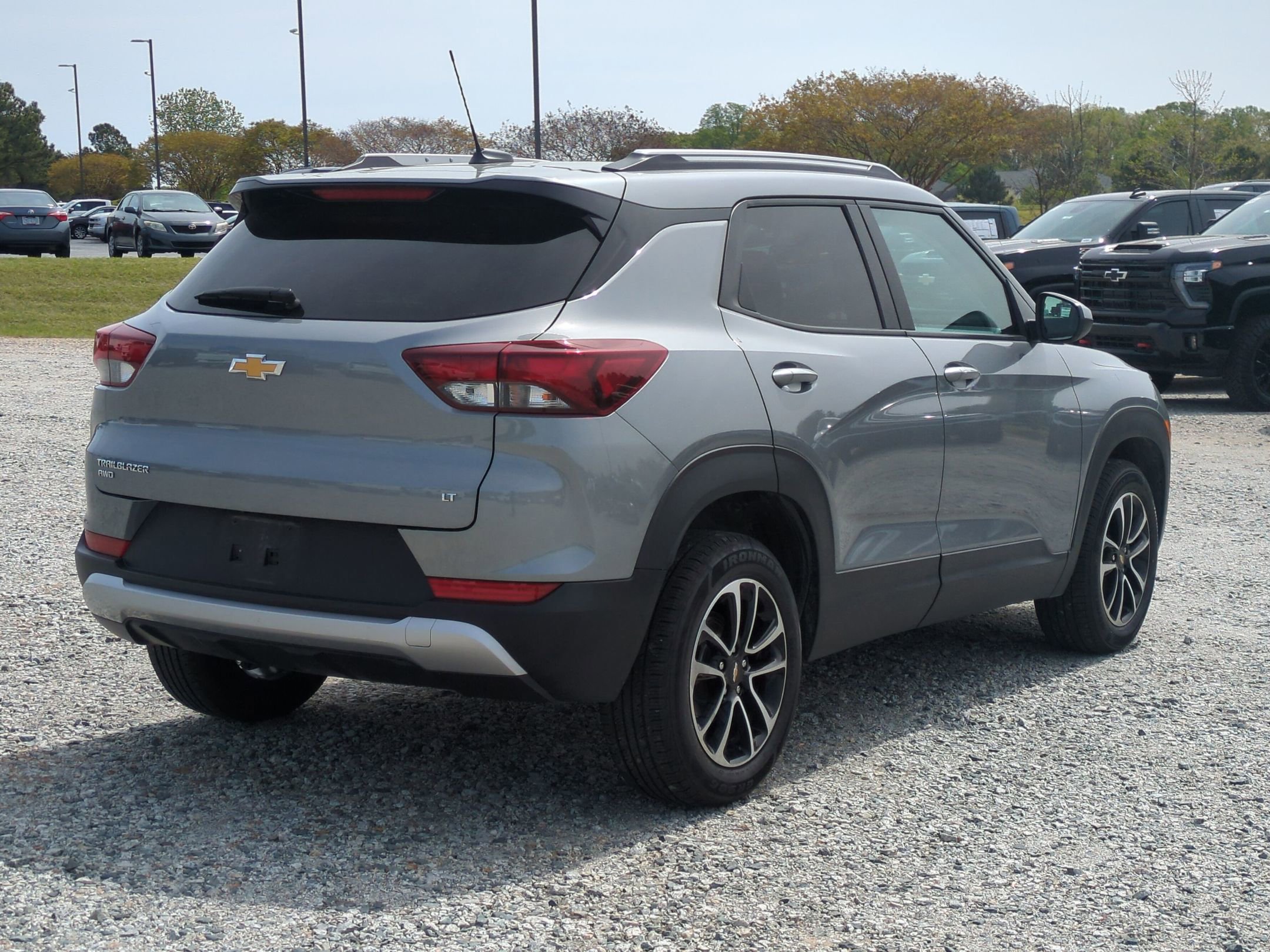 Certified 2025 Chevrolet TrailBlazer LT AWD/4WD image 9