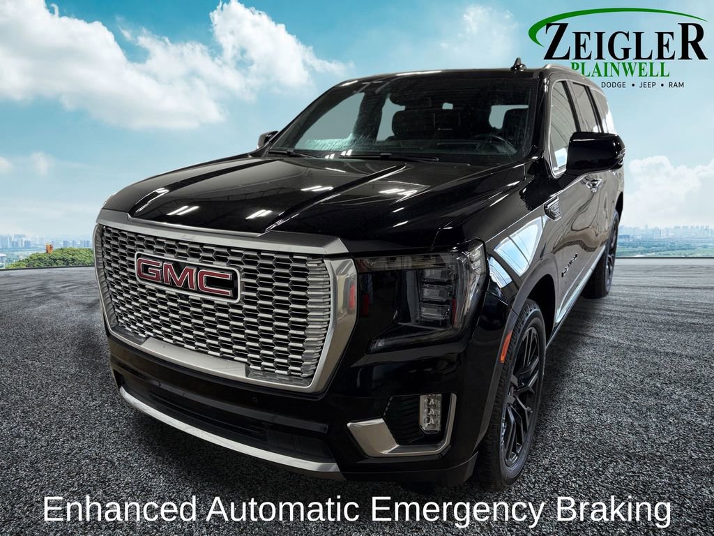 Used 2023 GMC Yukon Denali w/ LPO, Floor Liner Package image 16