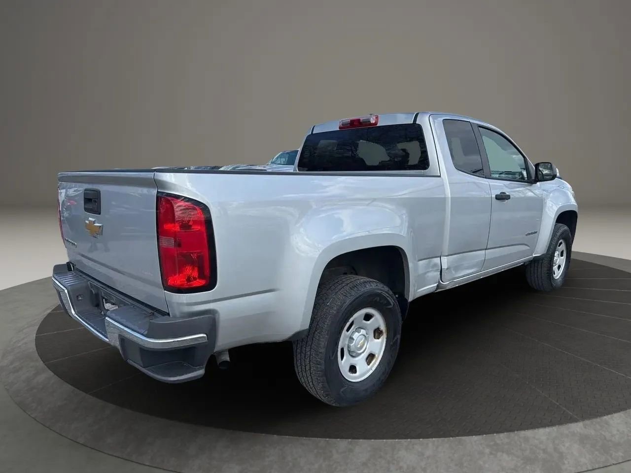 Used 2017 Chevrolet Colorado W/T w/ WT Convenience Package image 5