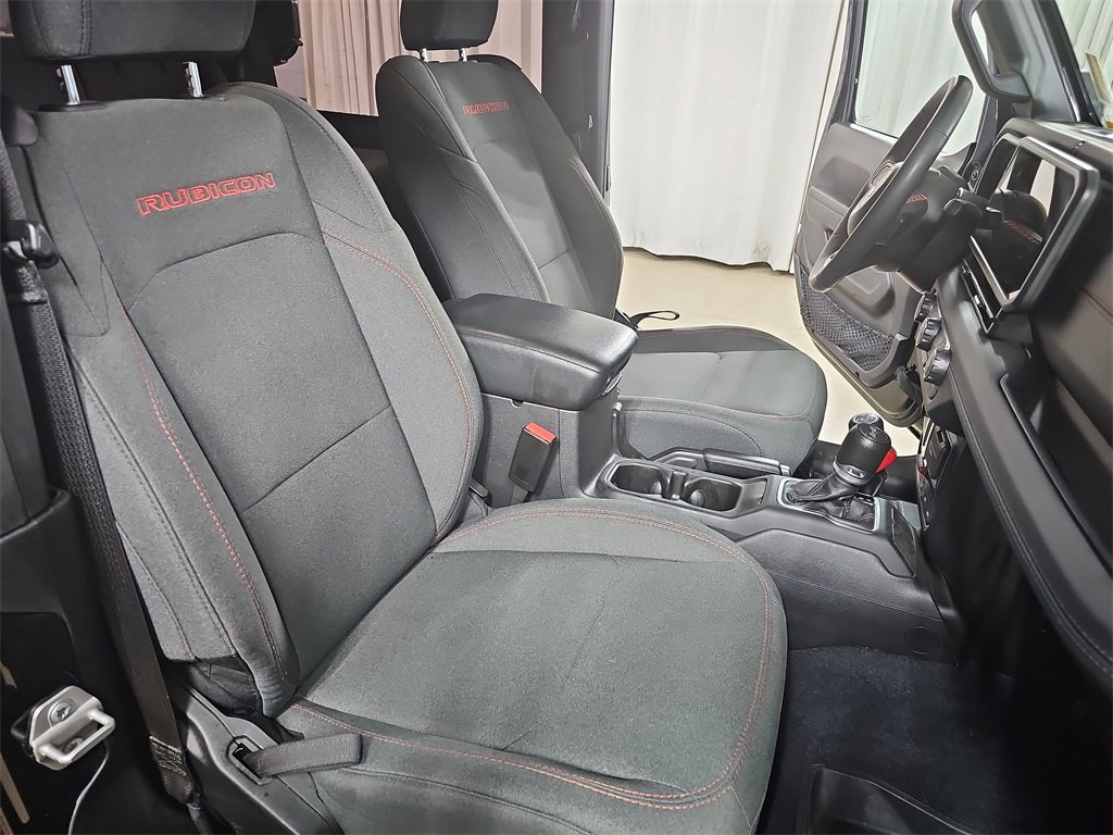 Used 2024 Jeep Wrangler Rubicon w/ Convenience Group image 14