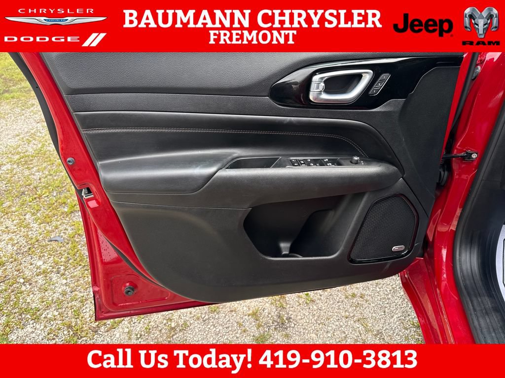 Used 2023 Jeep Compass Limited w/ Elite Group for (Red) Edition AWD/4WD image 10