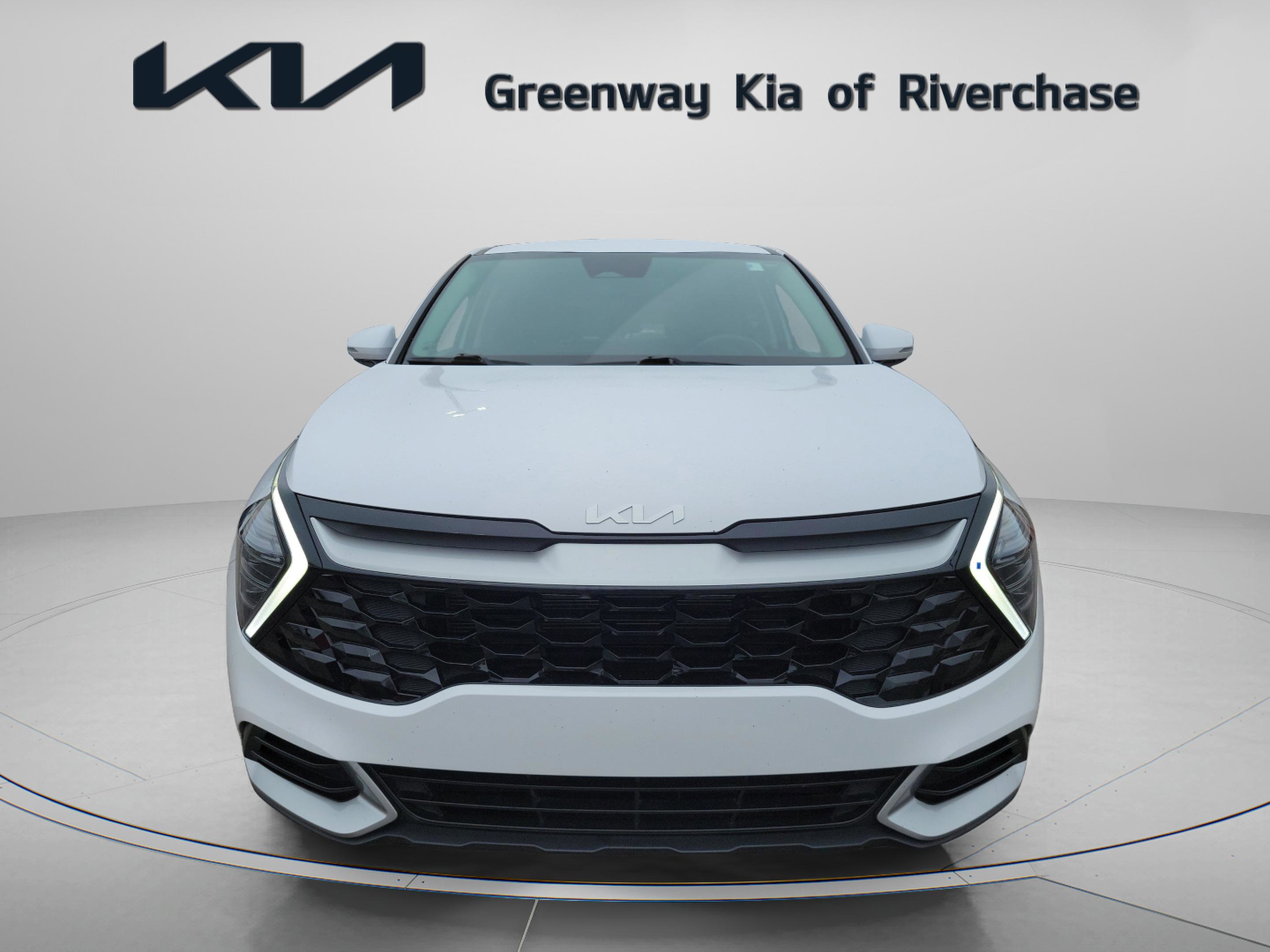 Certified 2024 Kia Sportage EX image 2