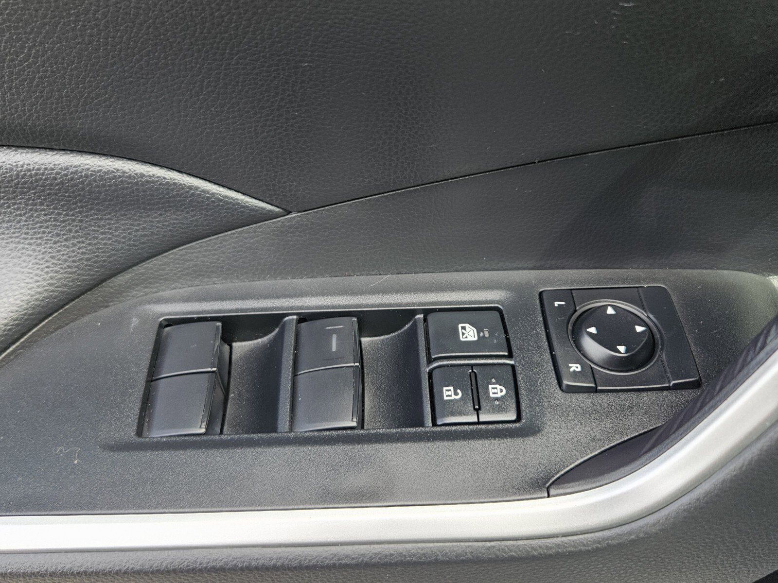 Certified 2024 Toyota RAV4 LE image 13