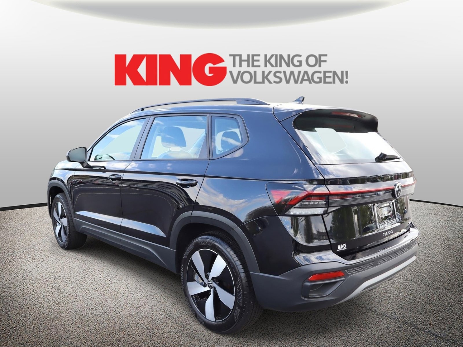 Certified 2025 Volkswagen Taos S image 6