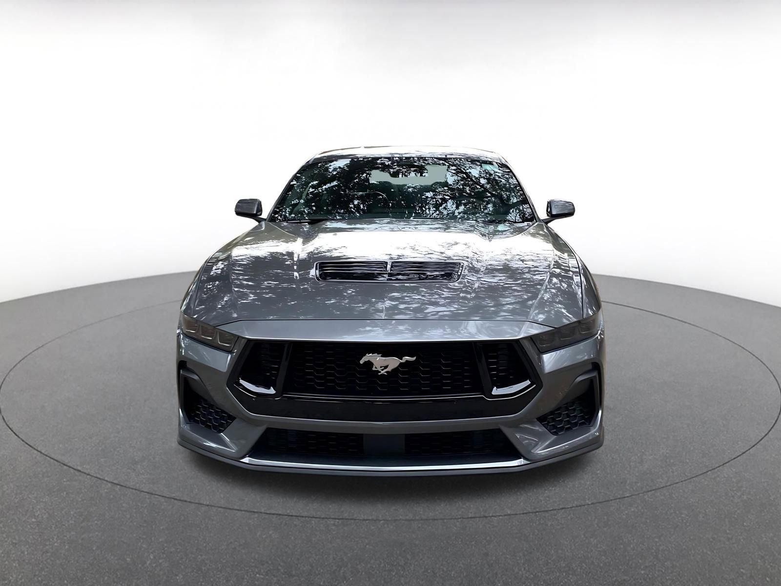 Used 2025 Ford Mustang GT Premium image 2