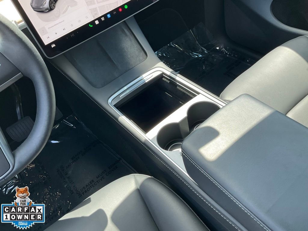 Used 2025 Tesla Model Y Long Range AWD/4WD image 45