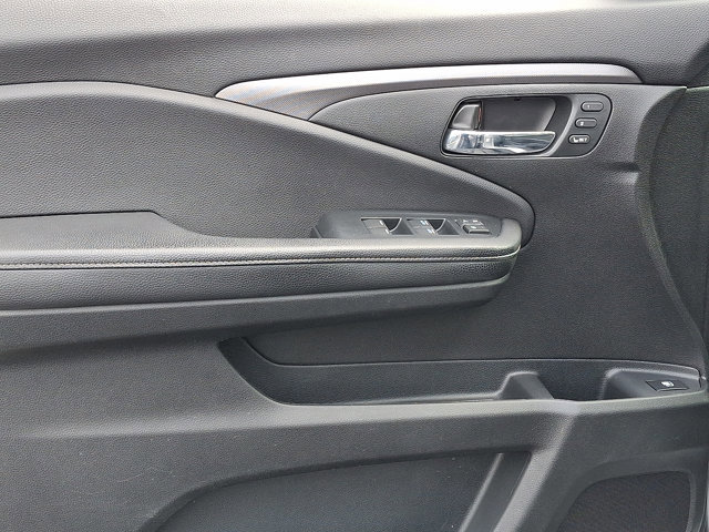 Used 2023 Honda Ridgeline RTL image 13