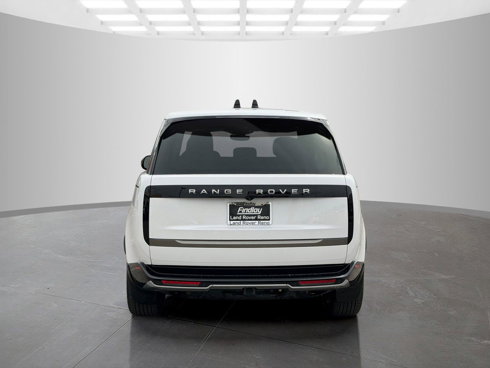 Used 2024 Land Rover Range Rover SE image 6