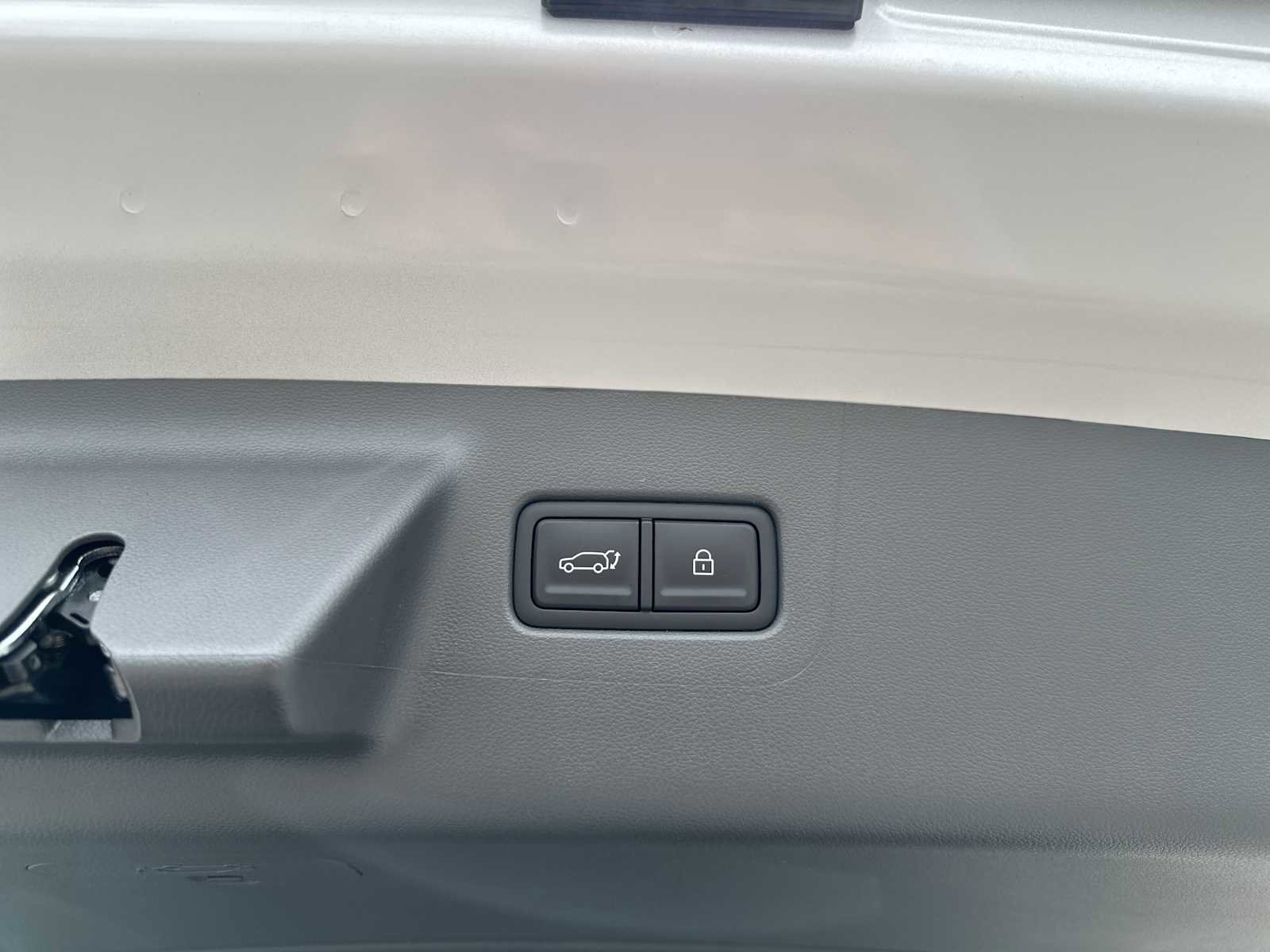 New 2026 Hyundai Santa Fe SE FWD image 24