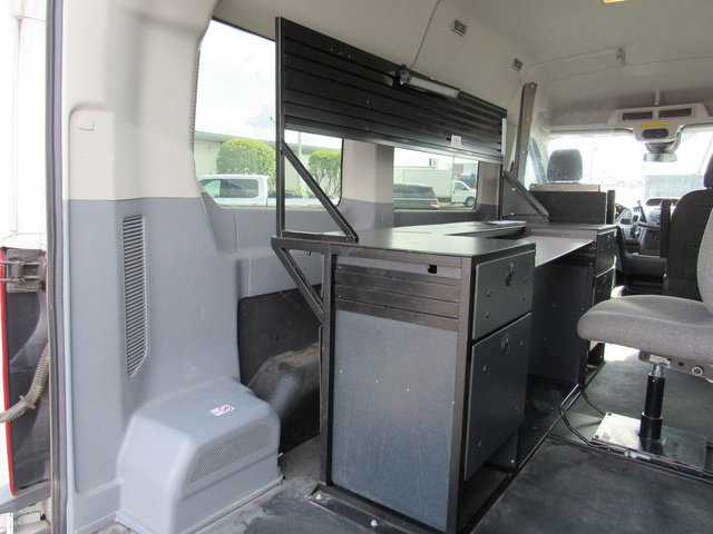 Used 2018 Ford Transit 150 XLT image 25