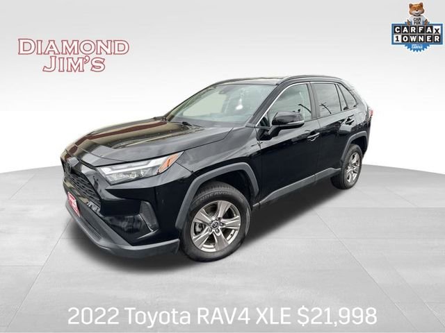 Used 2022 Toyota RAV4 XLE w/ Carpet Mat Package (TMS)