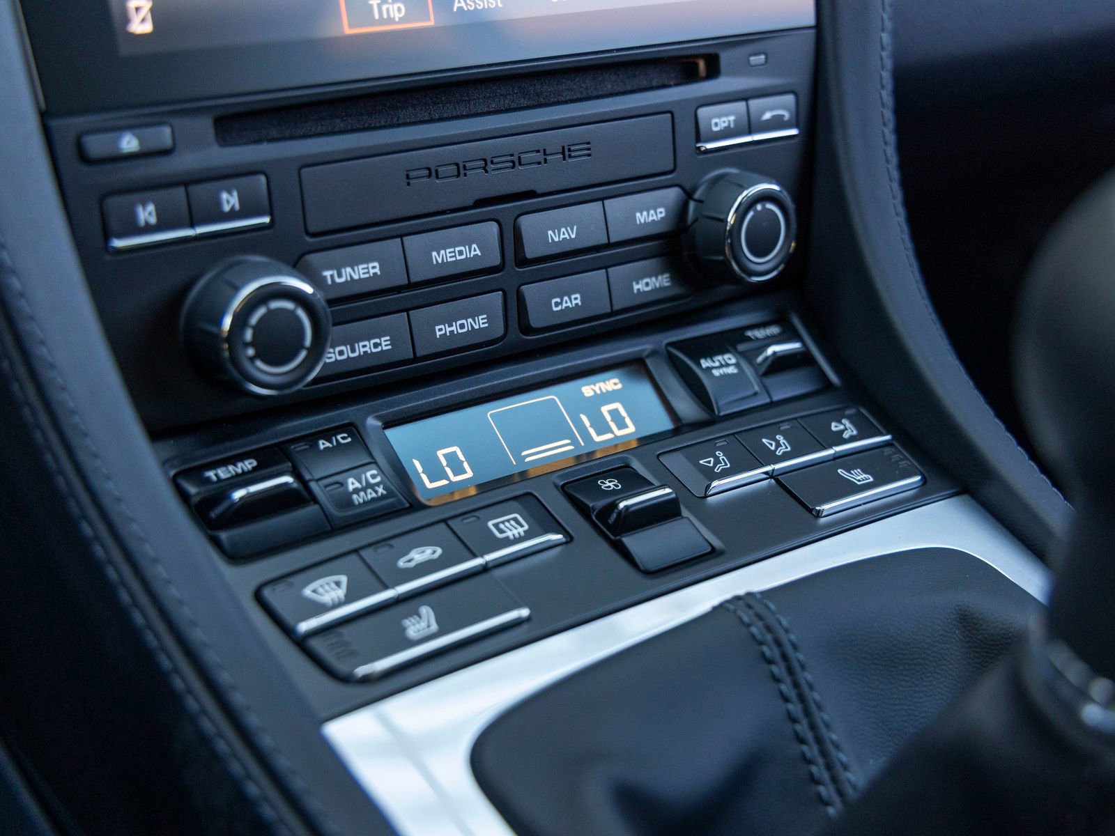 Certified 2022 Porsche 718 Cayman GTS image 45