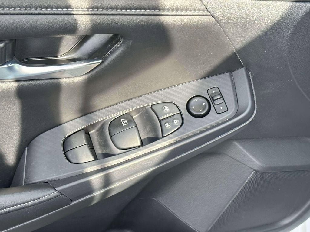 Used 2023 Nissan Sentra SV w/ Trunk Package image 15
