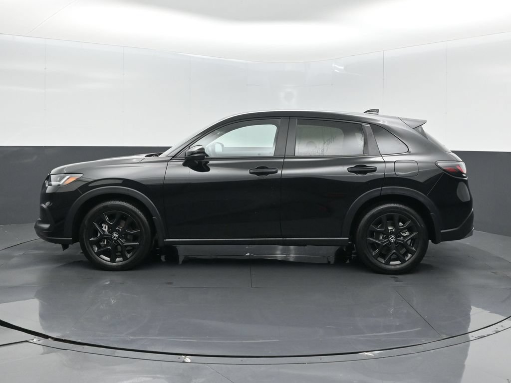 Used 2025 Honda HR-V Sport image 4