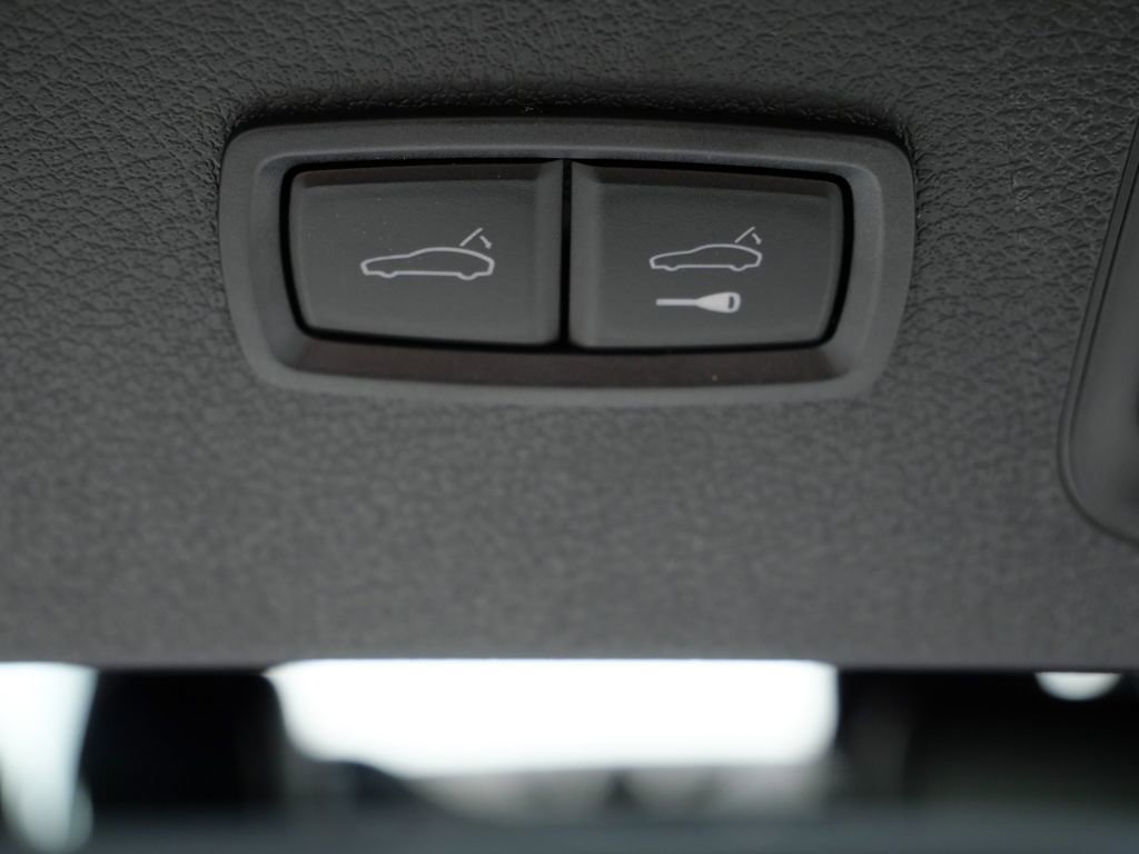 New 2026 Porsche Macan S image 26