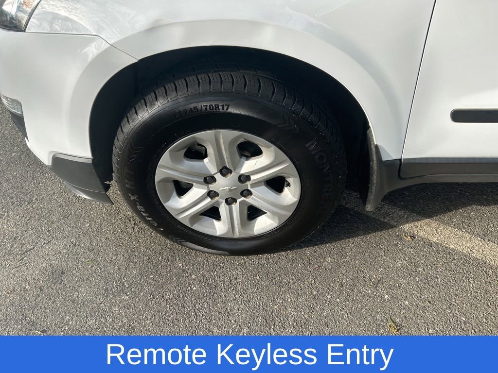 Used 2016 Chevrolet Traverse LS image 3