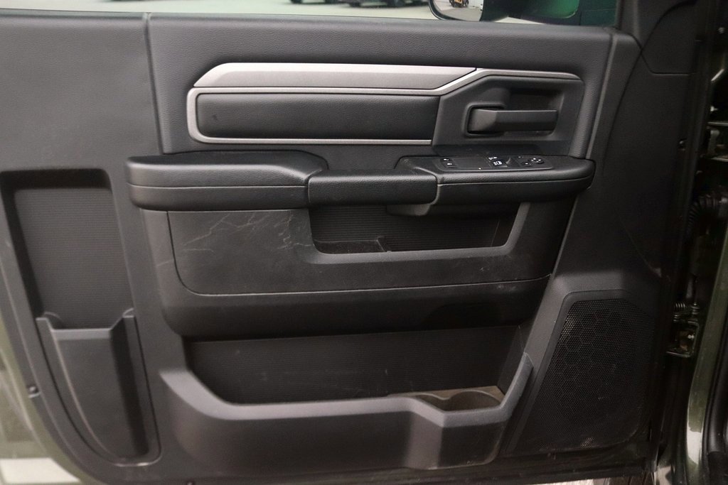 Used 2021 RAM 3500 Tradesman w/ Chrome Appearance Group image 10