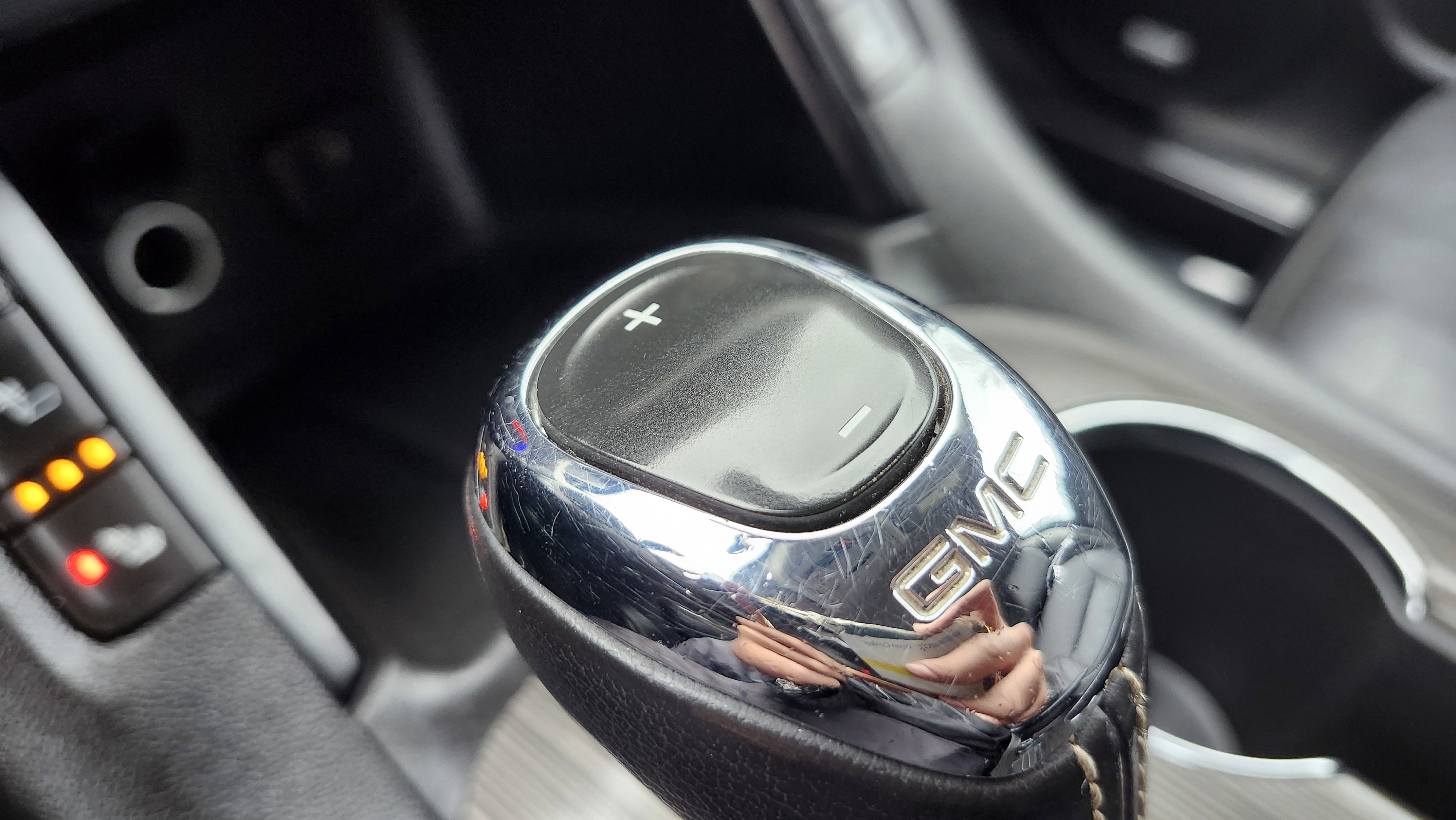 Used 2019 GMC Acadia SLT image 10