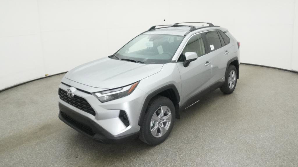 New 2025 Toyota RAV4 XLE