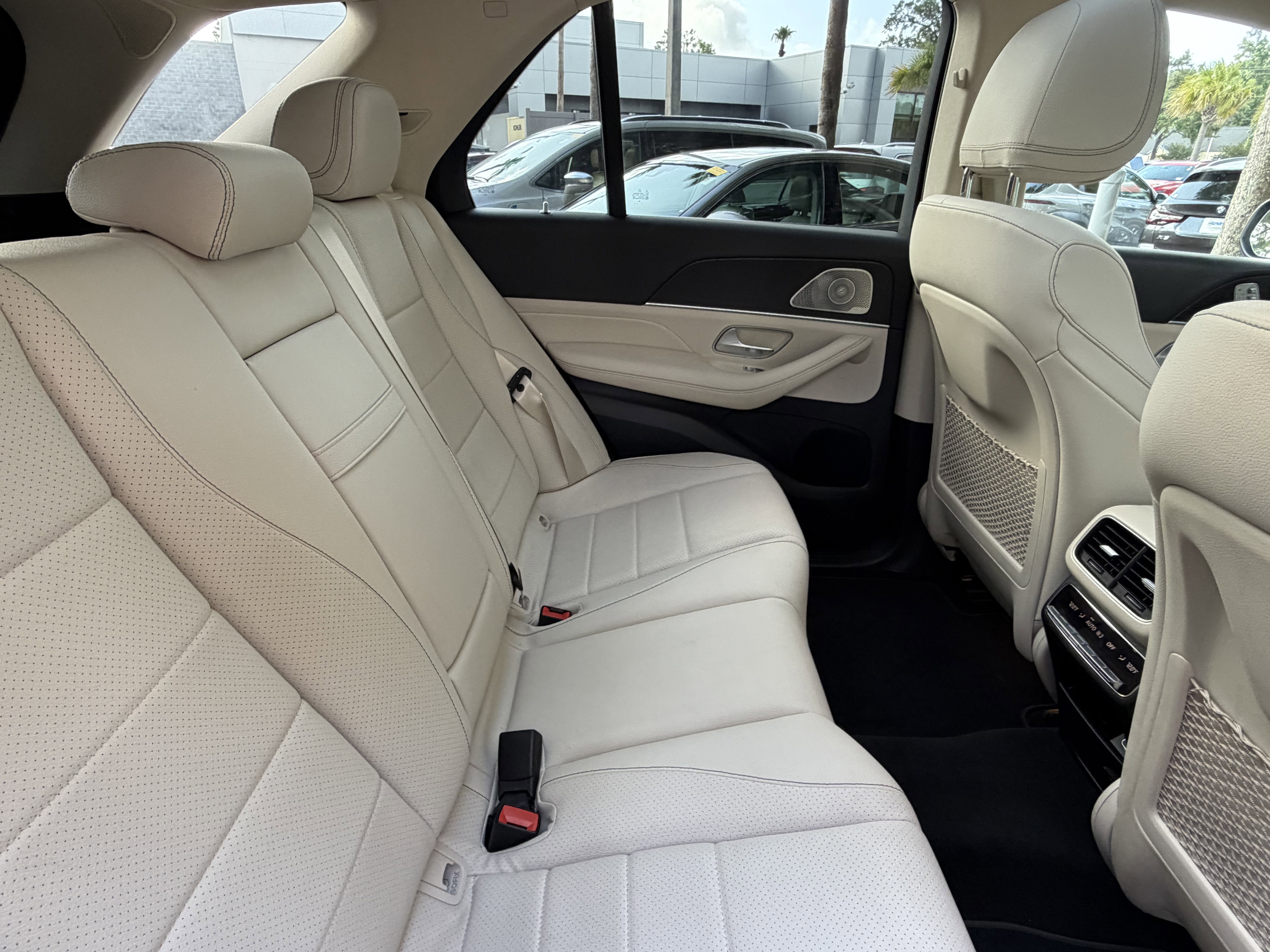 Used 2021 Mercedes-Benz GLE 350 image 42