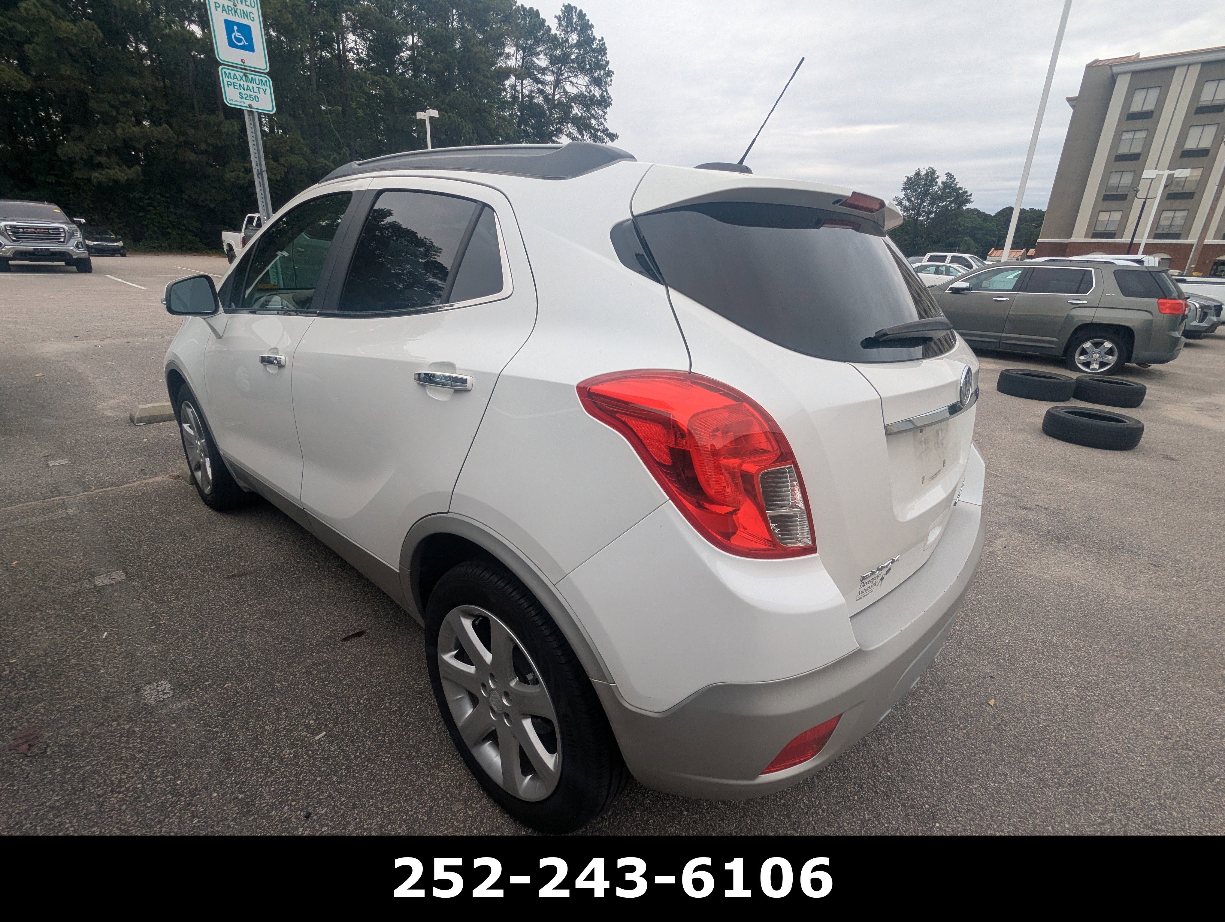 Used 2015 Buick Encore Leather FWD image 5