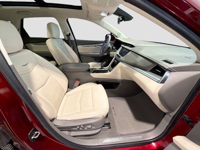 Certified 2018 Cadillac XT5 Luxury w/ Driver Awareness Package AWD/4WD image 25