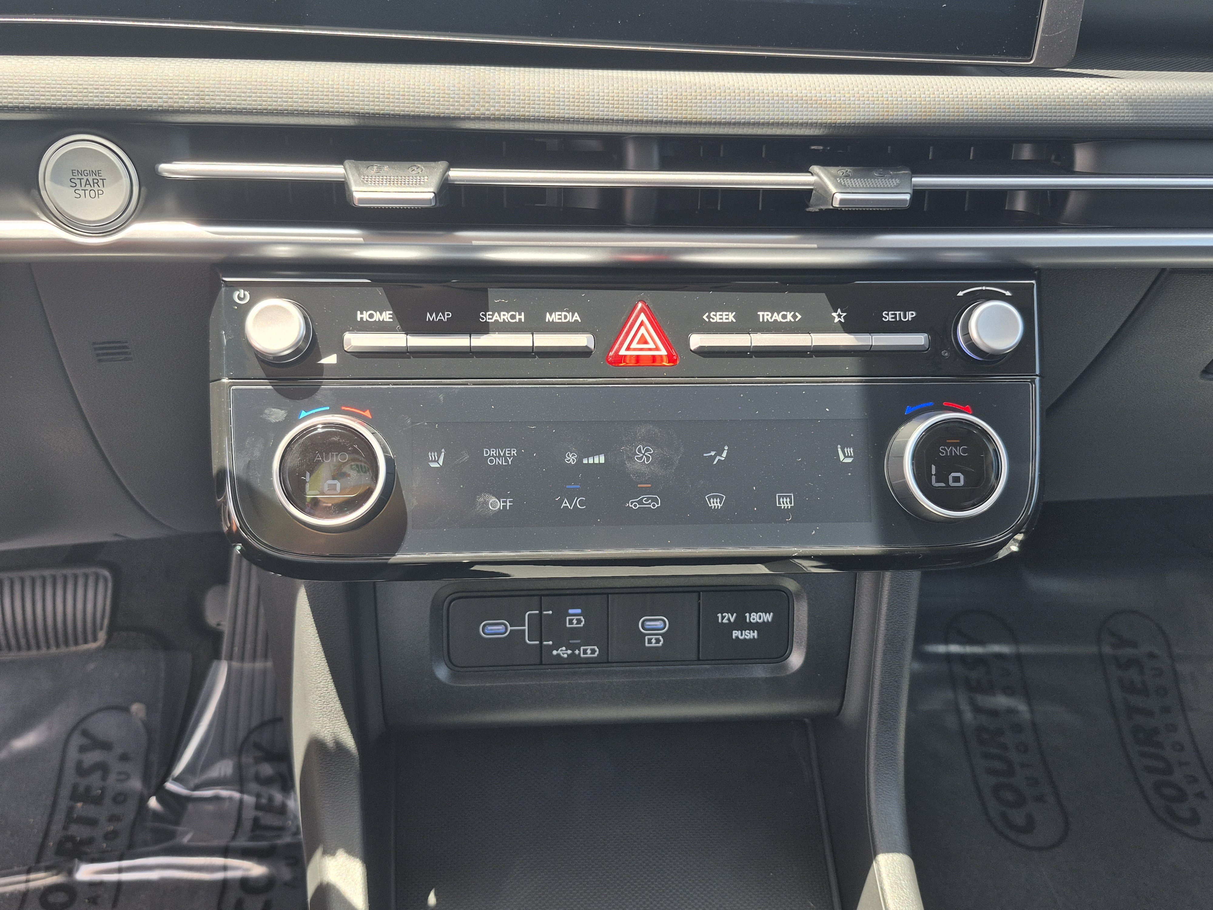 New 2026 Hyundai Tucson SEL FWD image 25