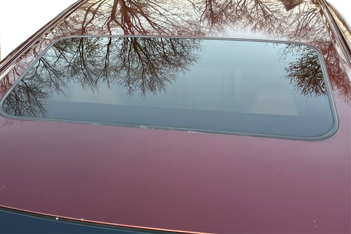 Used 2015 Toyota Avalon Limited image 11