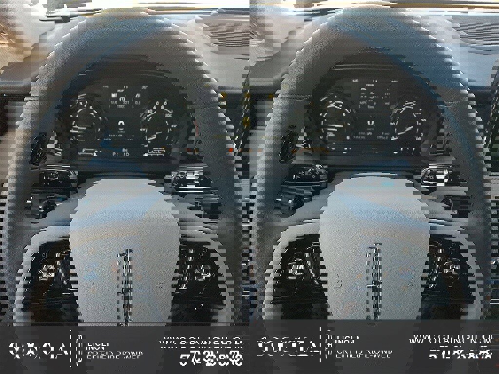 Certified 2022 Lincoln Corsair AWD w/ Equipment Group 101A image 19