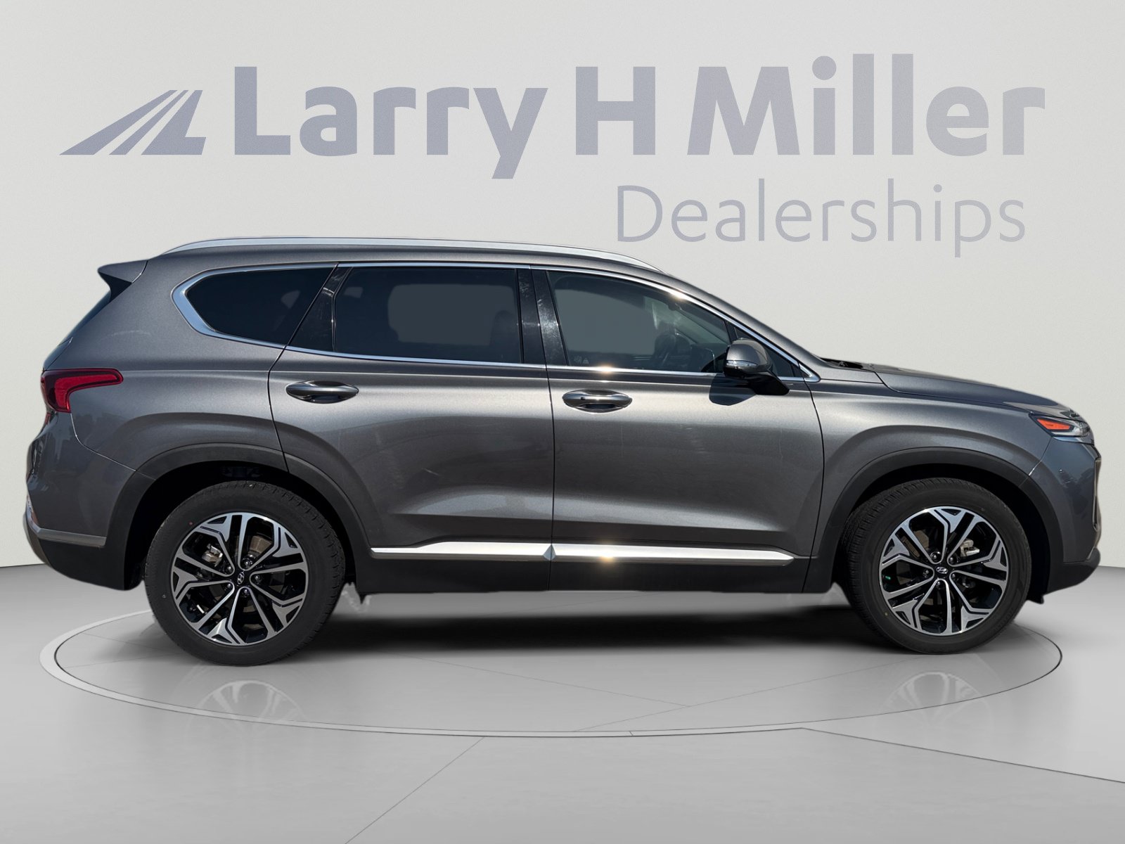 Used 2019 Hyundai Santa Fe FWD image 6